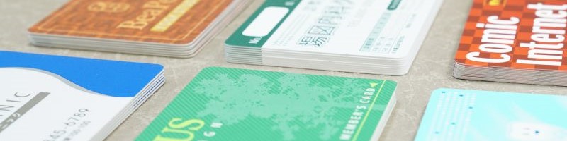 プラスチックカードの種類とサイズ